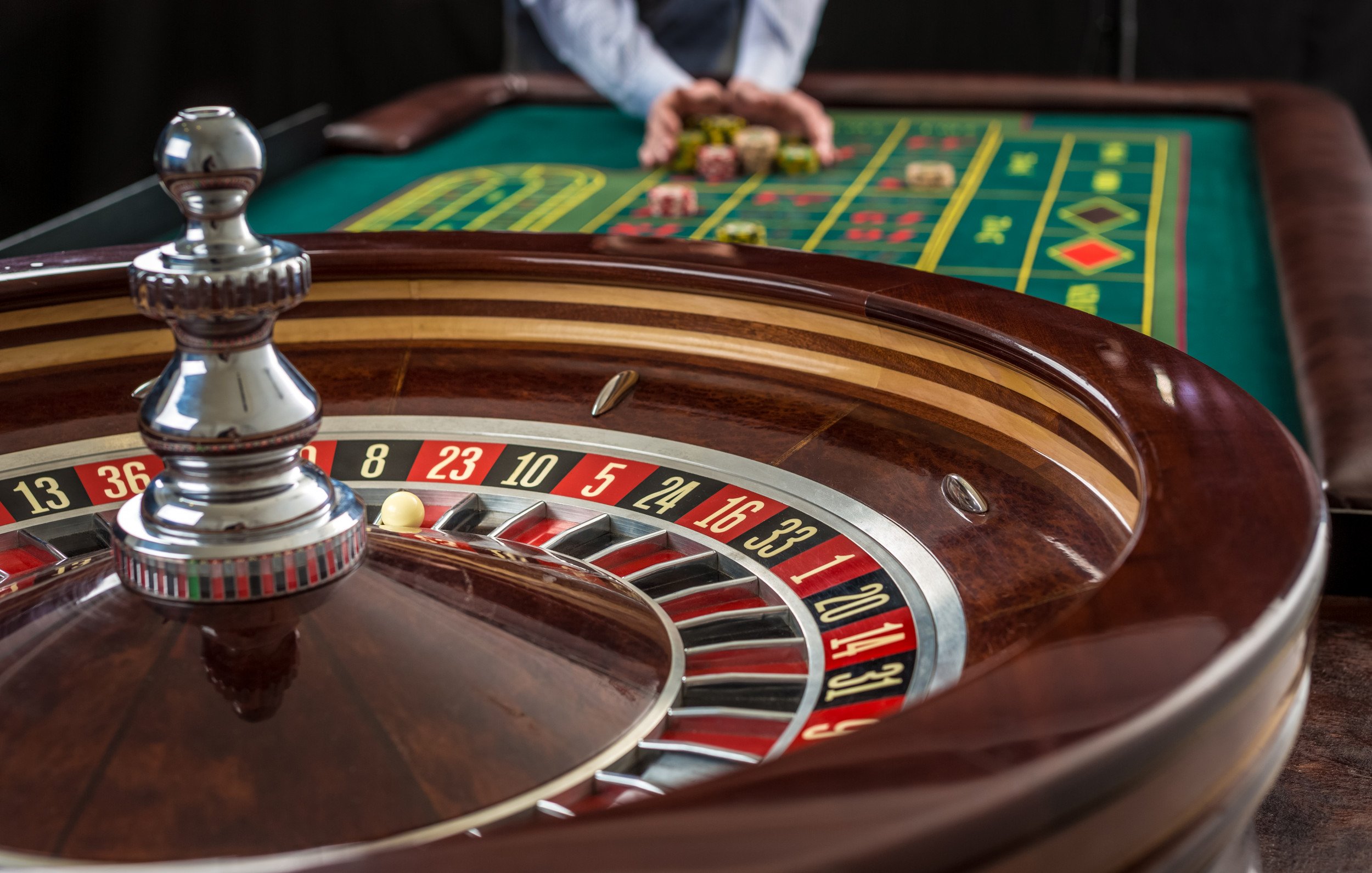 qq889 baccarat live casino dealer
